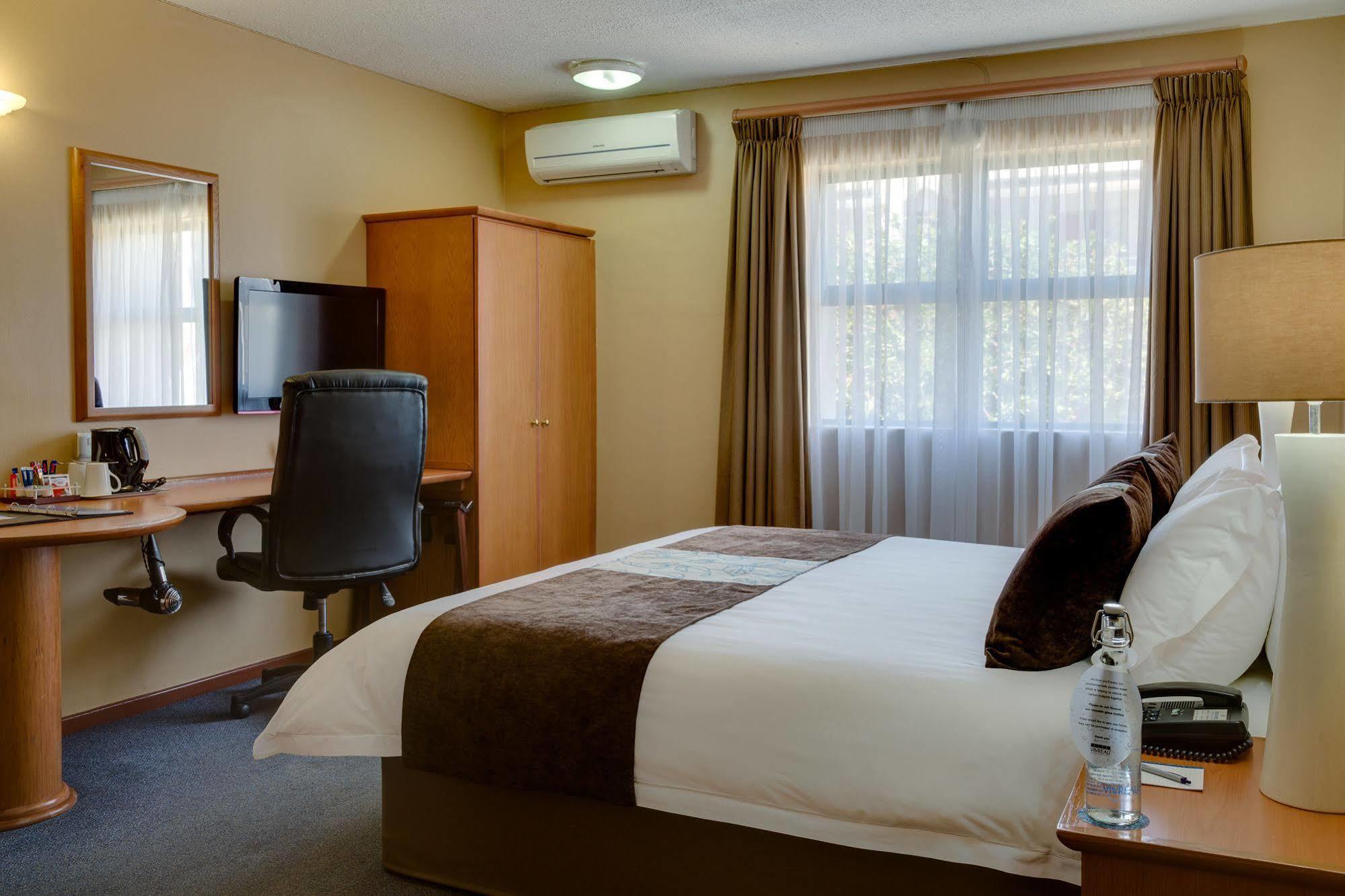 Protea Hotel By Marriott Cape Town Tyger Valley Bellville Luaran gambar
